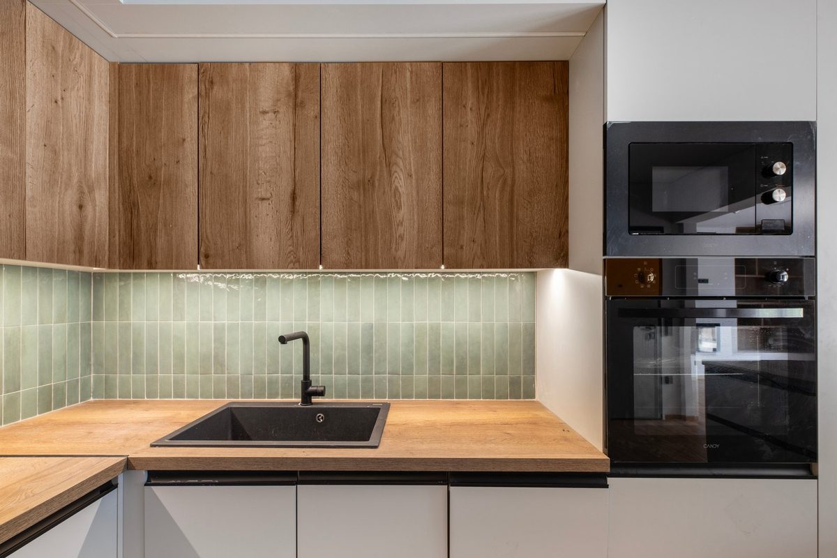 Paragon I — Interior — Ergosystima finish standard (indicative quality)